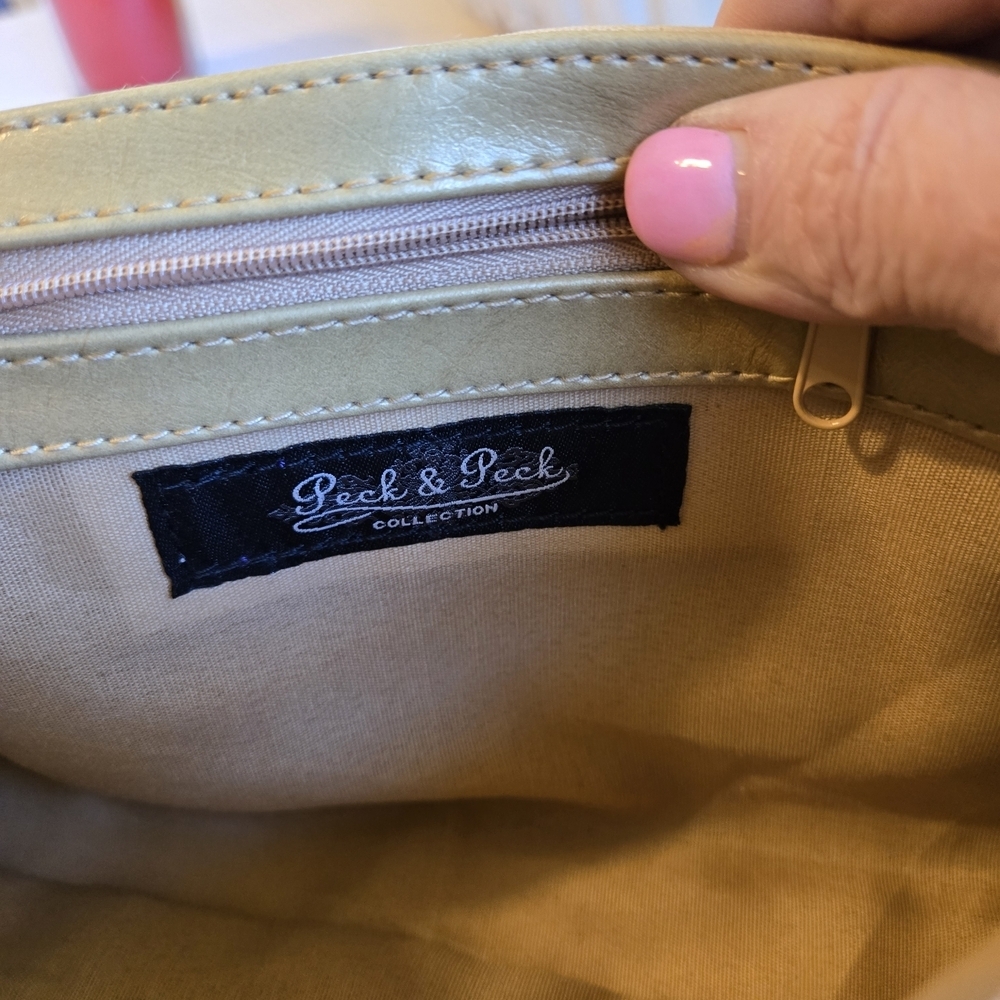 Peck & Peck Metallic Gold Shoulder Bag with Front Buckle - Picture 5 of 13